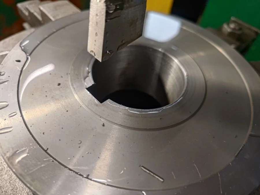 dłutowanie w kole zębatym